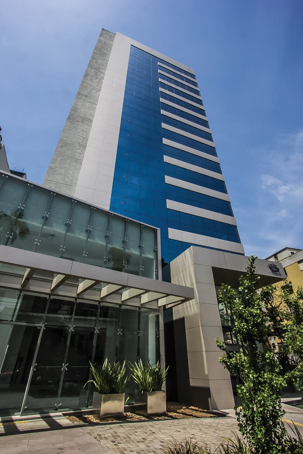925 Independência
